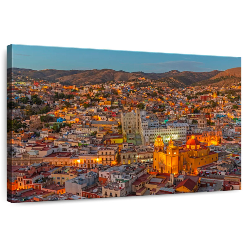 Kavia Blue Hour à Guanajuato, H 32 po x l 48 po