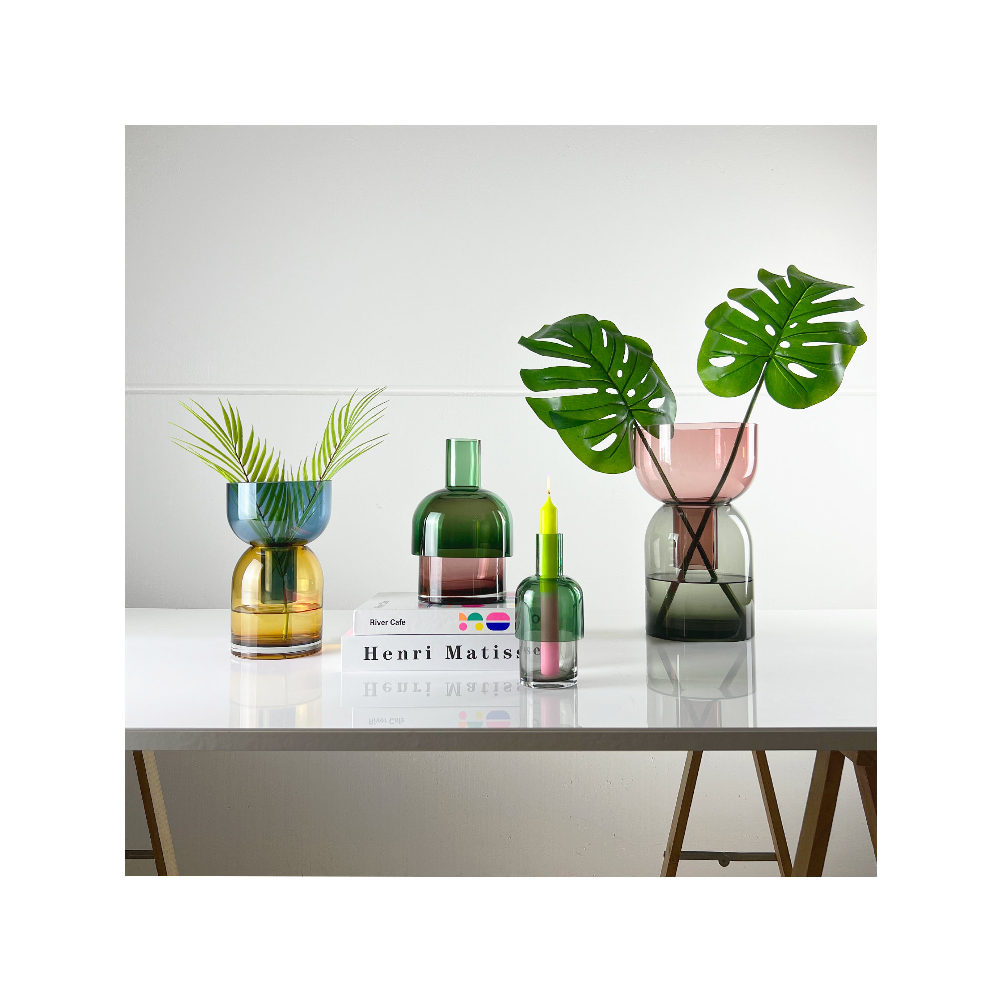 Cloudnola Reversible Vase - Thumbnail 2