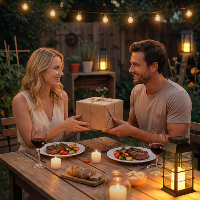Lot de 4 lanternes solaires suspendues d'extérieur AWW avec lumière chaude effet flamme, lanternes solaires décoratives pour terrasse, jardin et cour