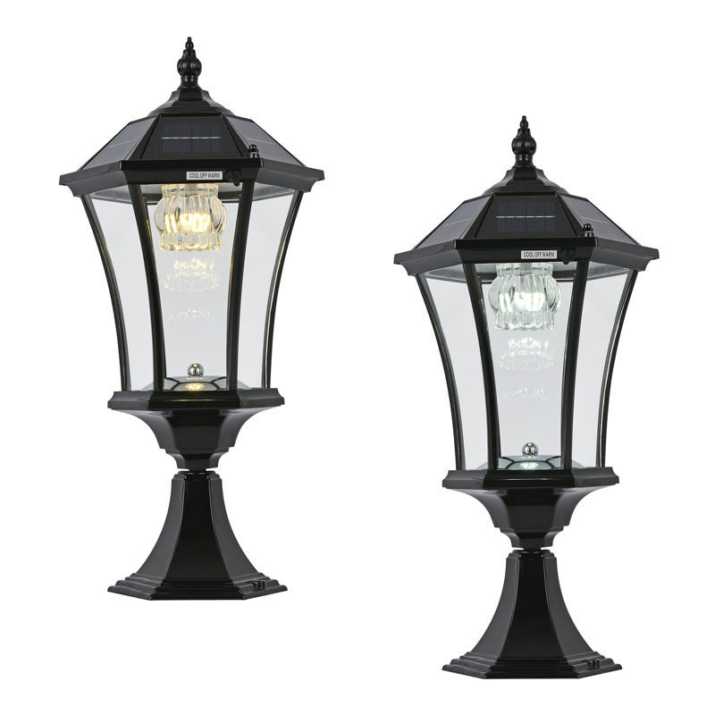 Lampadaire solaire d'extérieur en aluminium noir (lot de 2), H 21 po x l 10 po x P 10 po