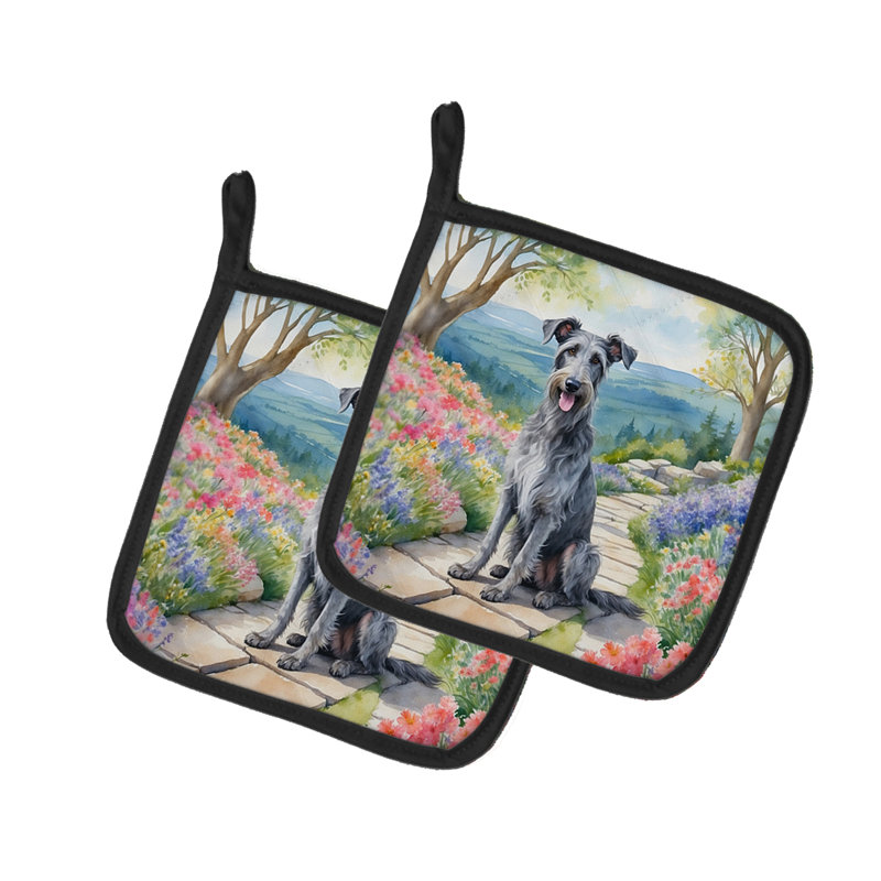 Caroline's Treasures Floral Polyester Potholder Set