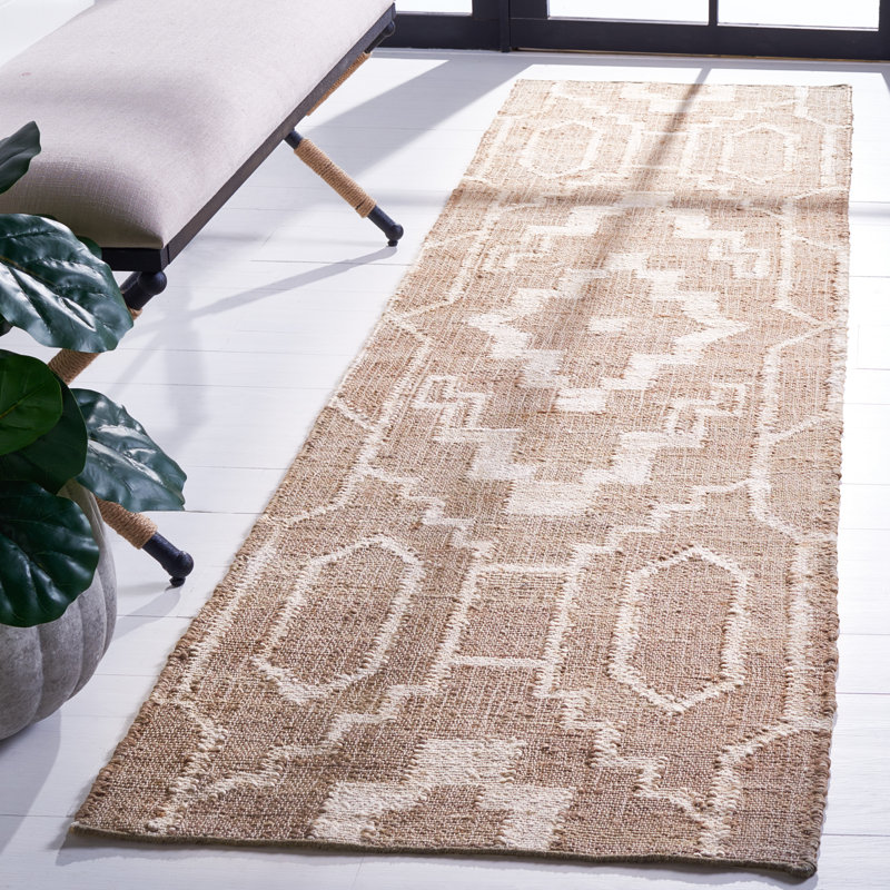 Artian Southwestern Flatweave Jute/Sisal Area Rug in Beige, Runner 2'3" x 9'
