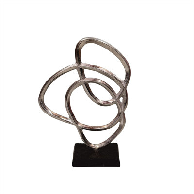 Figurines & Sculptures