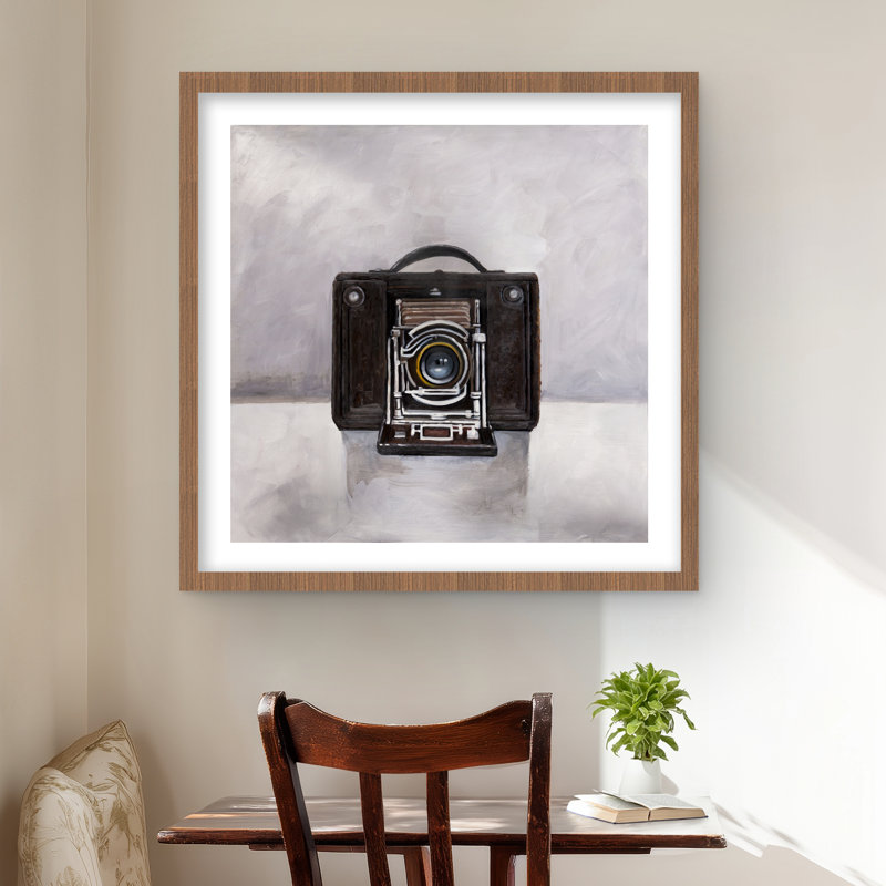 Vieille caméra encadrée, reproduction mate | Man Man Home Decor