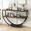 Console rustique industrielle avec forme demi-lune, métal texturé, finition bois vieilli, ajoutant une touche rétro à votre espace-556996301