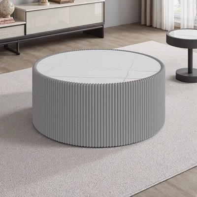 Table basse moderne en cuir et pierre frittée pour espaces de vie