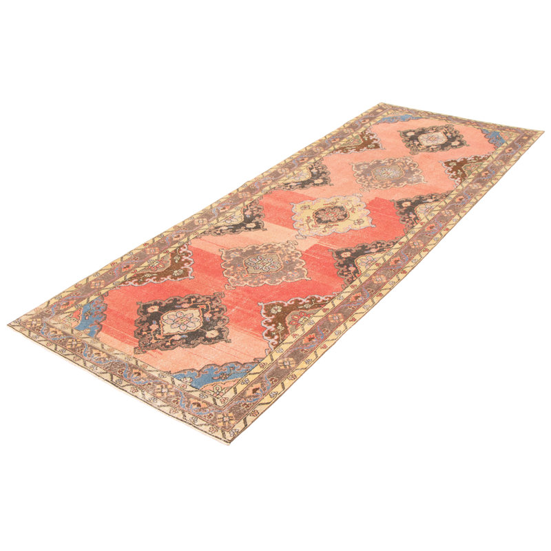 Tapis rouge saumon Croff Vintage 5 pi 0 po x 12 pi 11 po