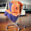 Marguerite orange sur fond mauve - coussin à imprimé floral-29600345-29600348