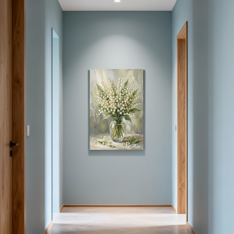 Plantes et fleurs dans un vase muguet, H 18 po x l 12 po