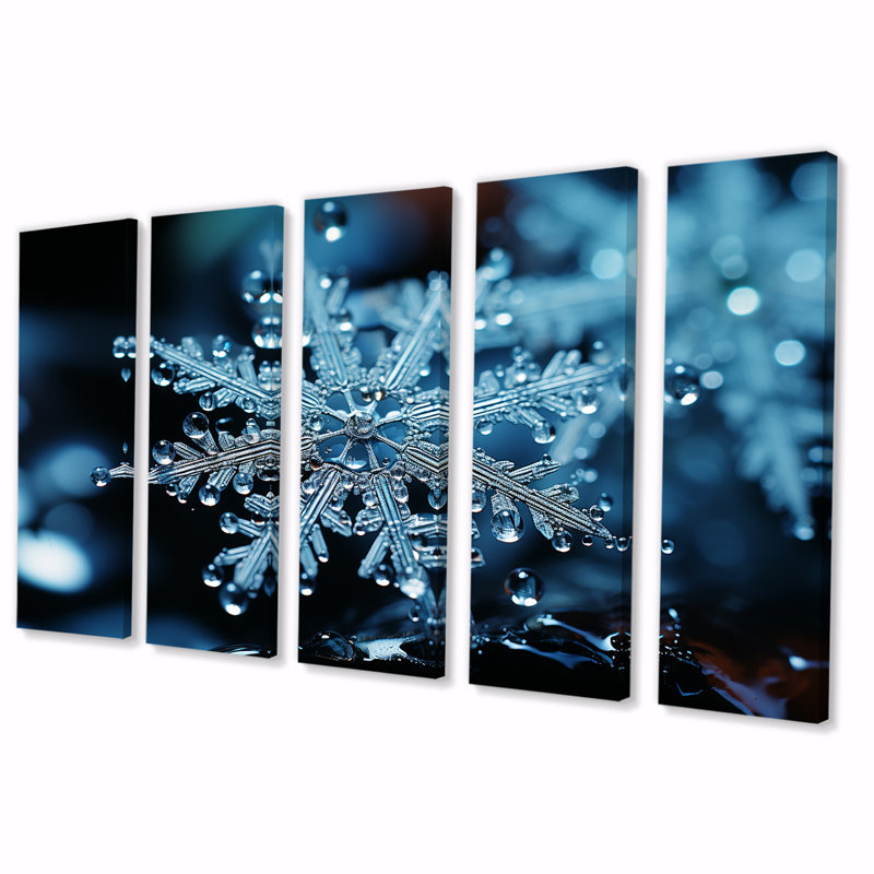 «Blue Snowflake Holiday III - Winter Landscape», art mural 5 pièces pour le salon, H 32 po x l 80 po