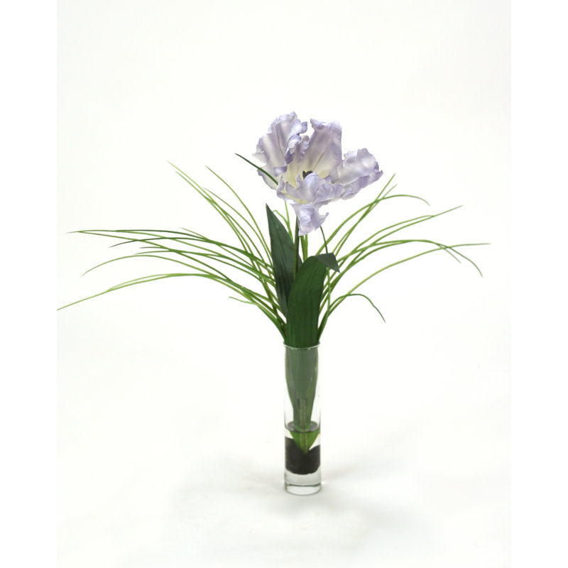 Arrangement floral à tulipes en vase