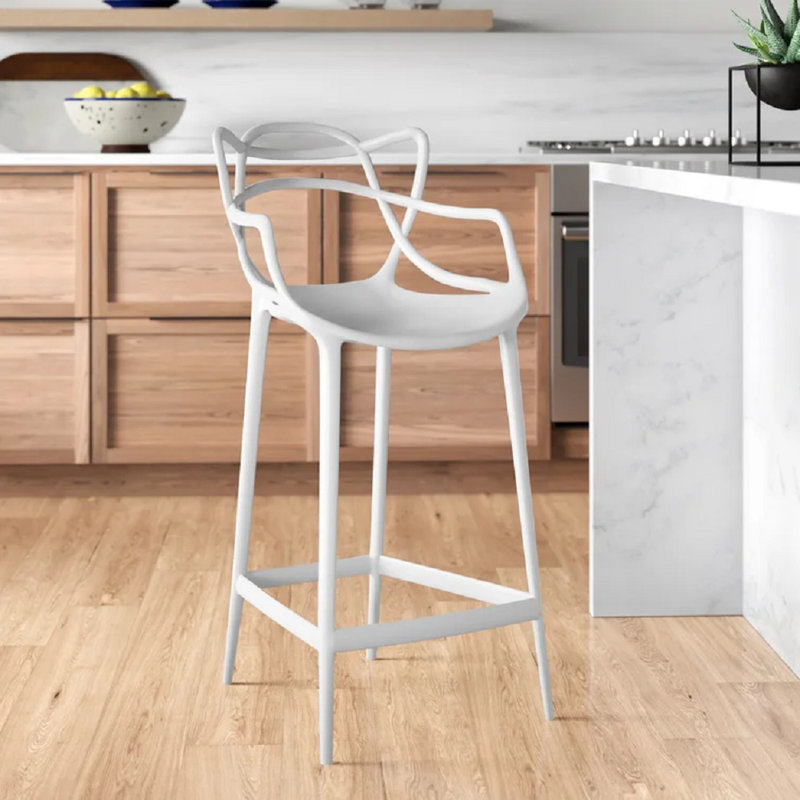 Curved Back Stool, Blanc