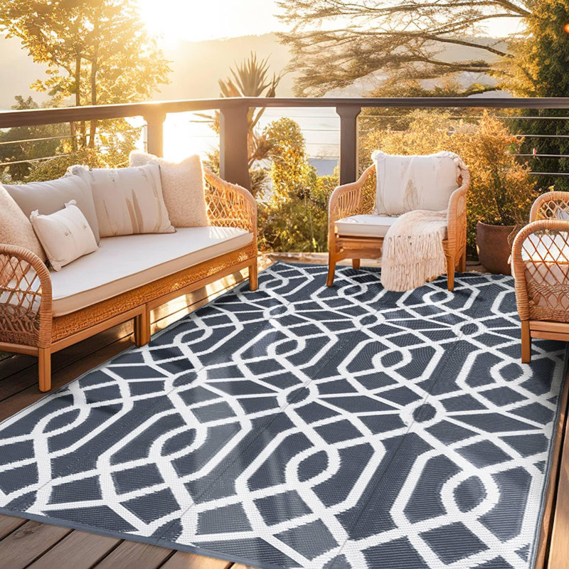 Geometric Blue Outdoor/Indoor Rug, Rectangle 8' x 5'