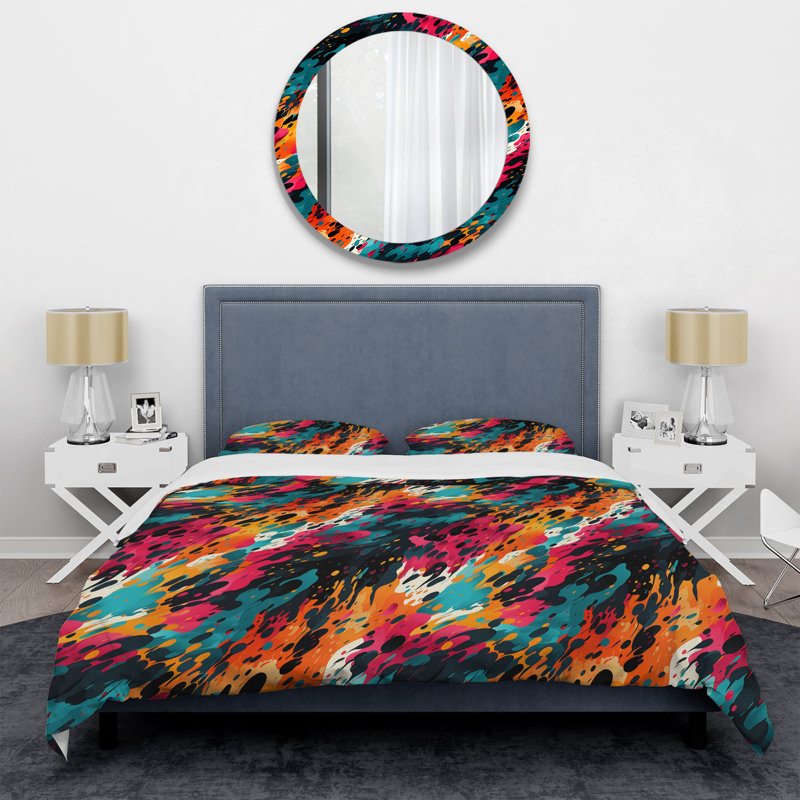 Captivating Neon Pattern - Abstract Duvet Cover Set - Microfiber Polyester, King Duvet Cover + 2 King Shams