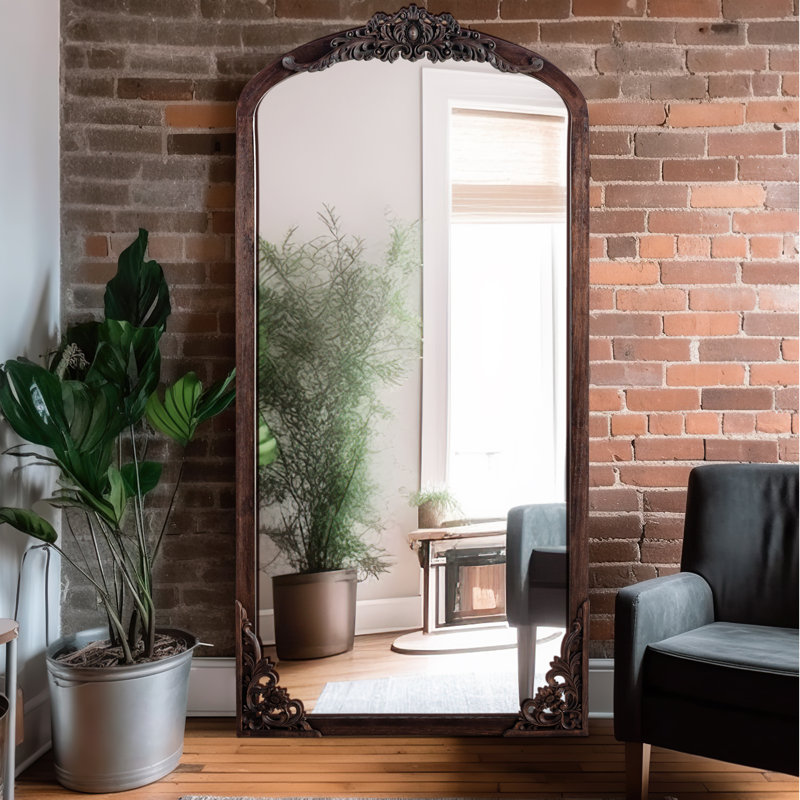 Miroir mural en bois massif Anjulie, 64 po x 21 po, Gris anthracite