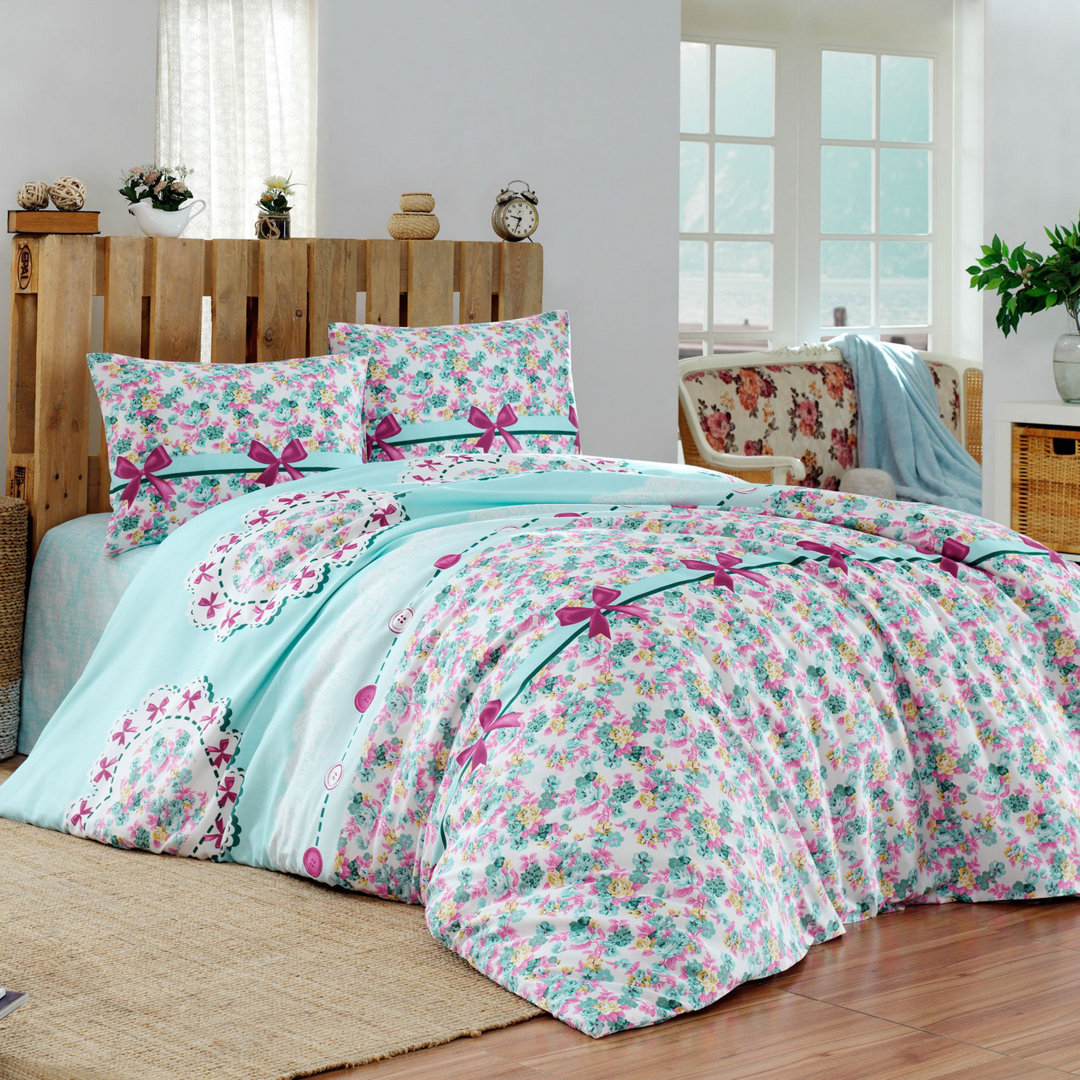Vada Duvet Cover Set