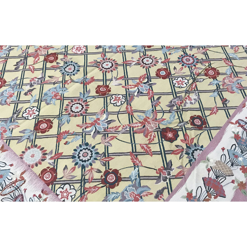 Tapis doré et beige noué à la main de haute qualité