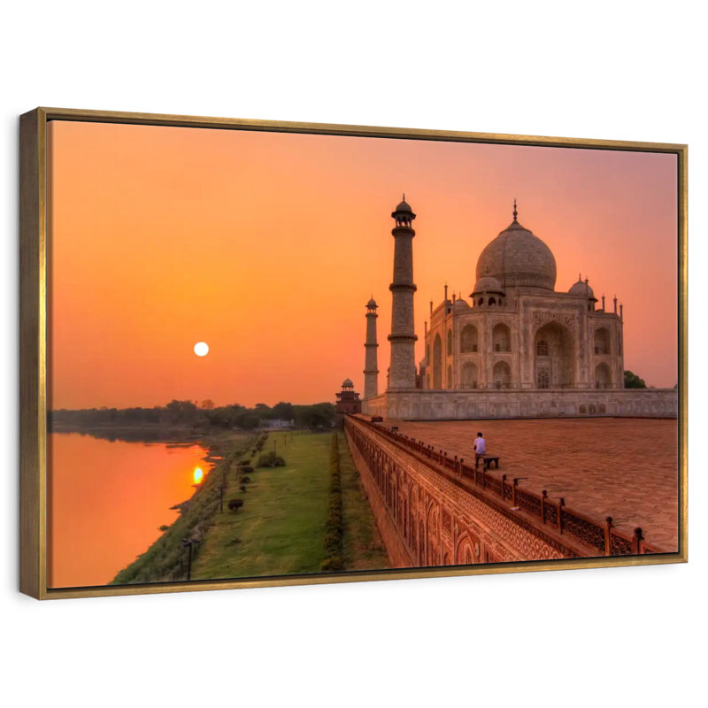 Taj Mahal Sunset Tour, Cadre flottant doré, 40 po x 27 po