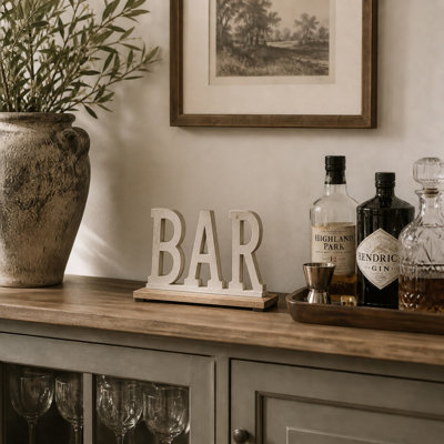Enseigne décorative argentée en aluminium avec base en bois Shirely