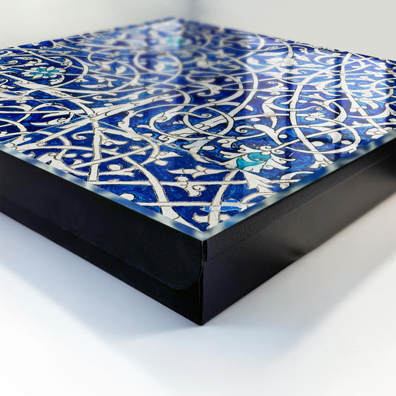 Key box for wall, Opens to the left, 30x30x5, Black, Blue and white arabesque charm, 