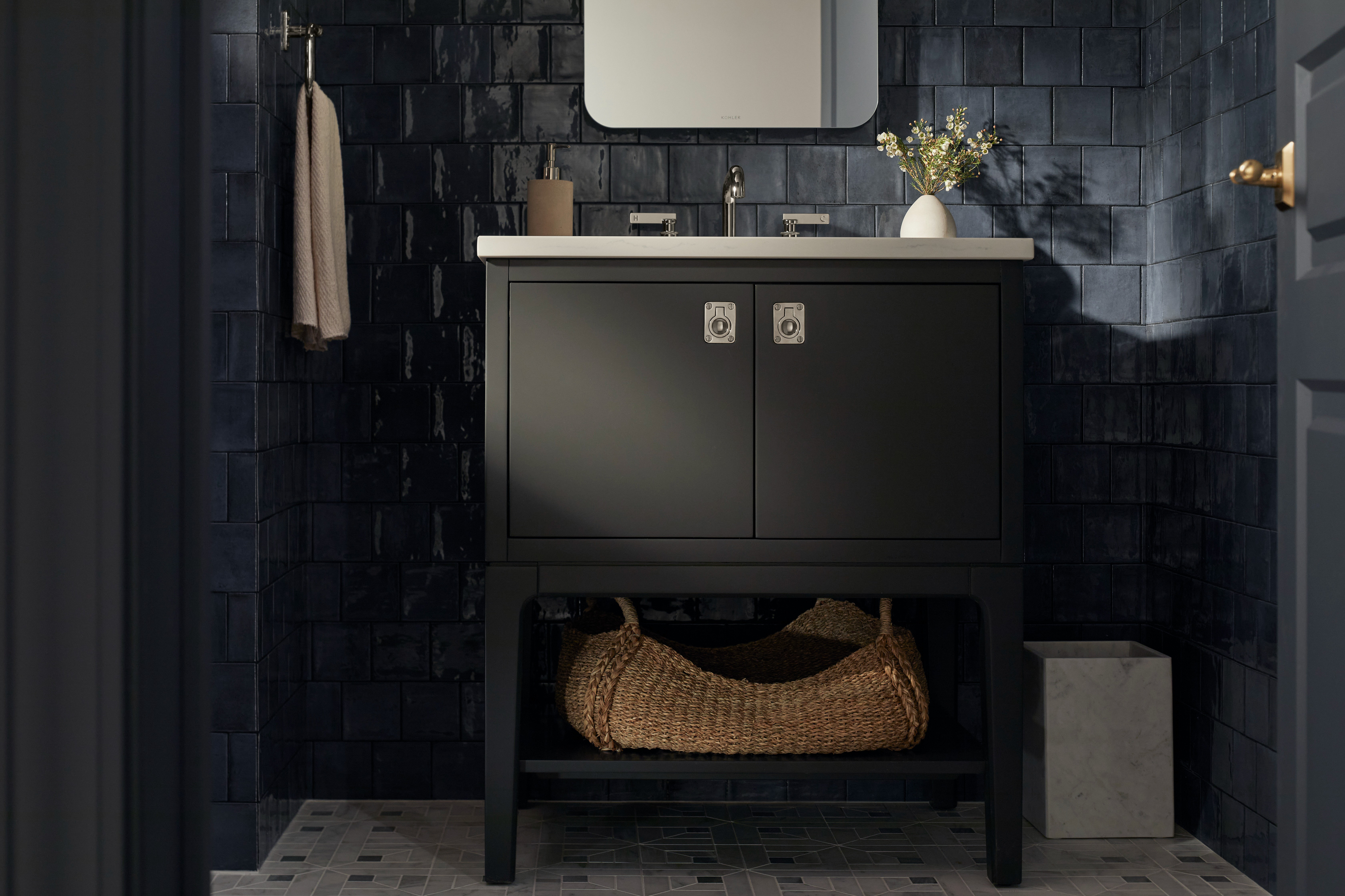 Seagrove By Studio McGee 30 in. Bathroom Vanity Cabinet With Sink And Quartz Top