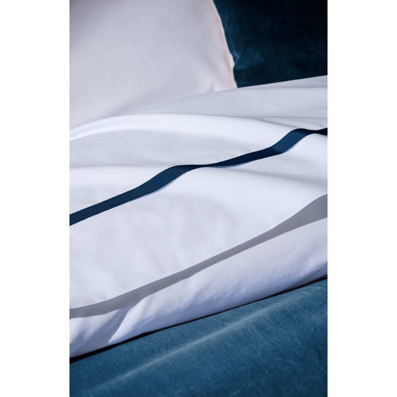 Beaumont Flat Sheet, Queen Flat Sheet, White/Navy