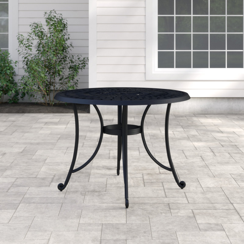 Table repas en métal Algrid, 30' ' H x 46' ' W x 46' ' L