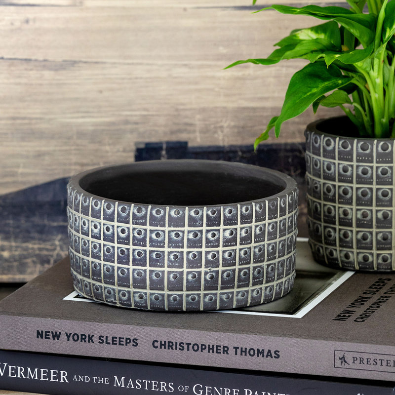 Cement/Sand Planter, 2.75"H x 6"W x 6"D