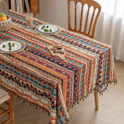 Nappe imprimée à la main pour tables carrées, couverture de table rouge avec bords frangés, nappe décorative pour la cuisine et la salle à manger, 59 po x 70 po