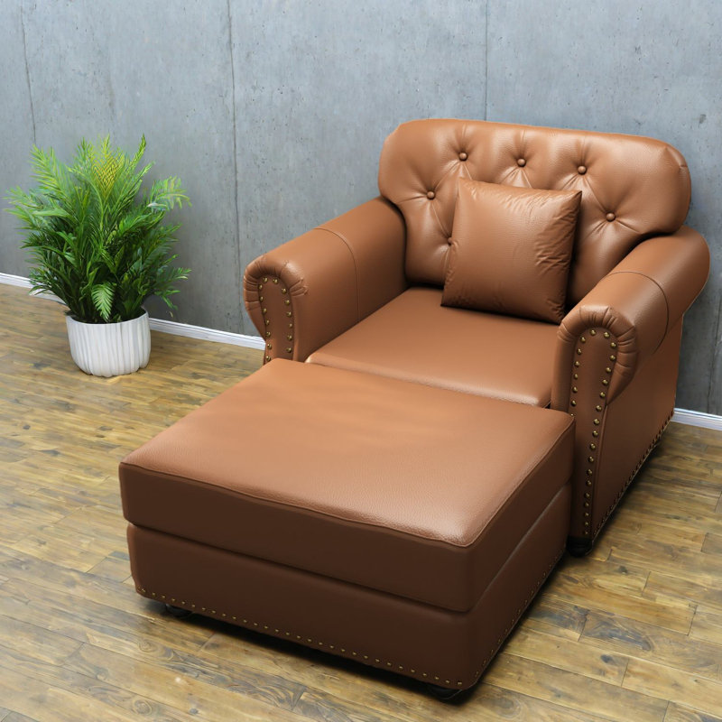 Fauteuil et repose-pieds confortables en similicuir, Chesterfield Home