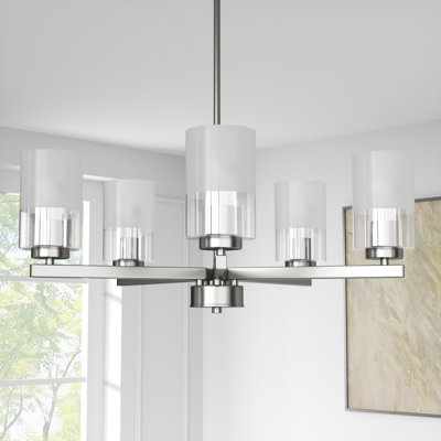 Lustre moderne / traditionnel à 5 lumières de 26 po Renley pour salle à manger. Caractéristiques: verre transparent.