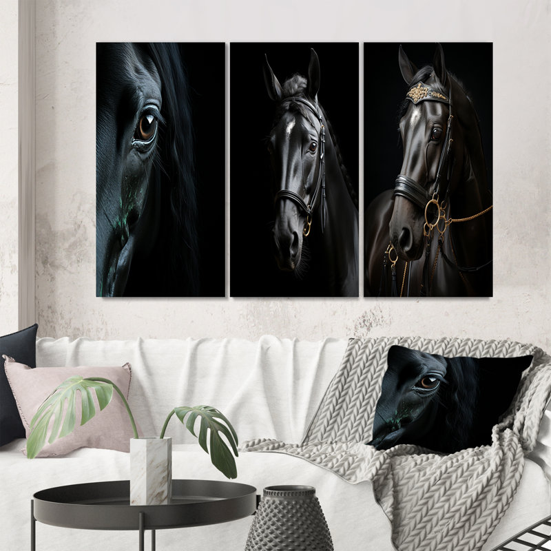 «Black Horse Mysterious Shadows», 3 pièces, Toile tendue, H 20 po x l 36 po