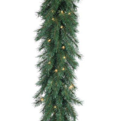 9 Foot Long Pre Lit Aspen Spruce Garland With 100 Ul Clear Led Lights