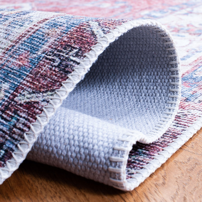 Serapi Performance Machine Washable Oriental Rug, Square 6'7"