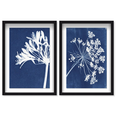 Cyan Flowers Set Framed Graphic Art
