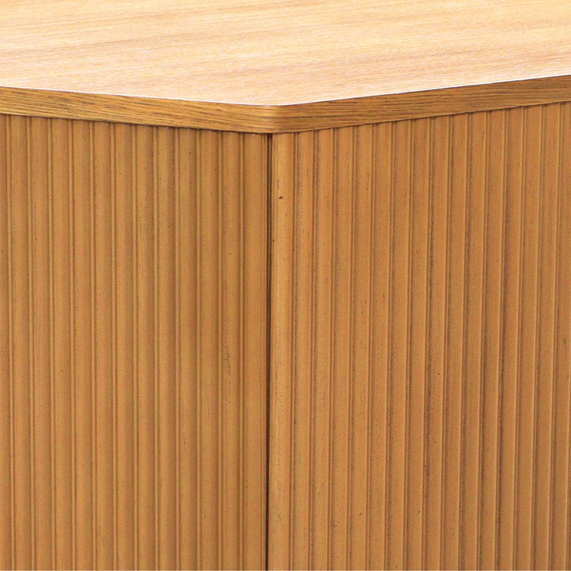 Table basse cannelée