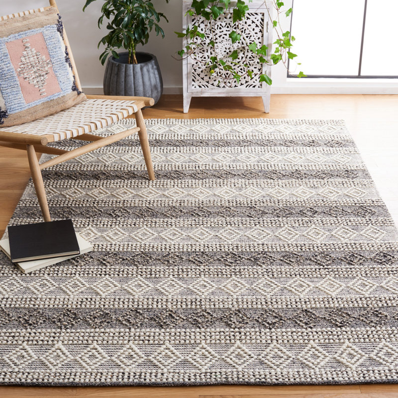 Parsonsfield Hand Woven Wool/Cotton Geometric Rug in Ivory/Black, Rectangle 5' x 8'