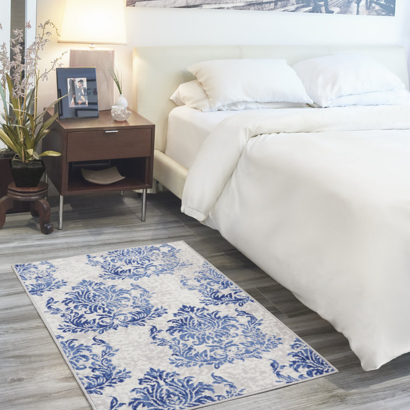 Godliman Floral Indoor Rug, Rectangle 3' x 5'