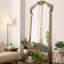 Miroirs pleine grandeur en bois manufacturé de forme libre-129936879