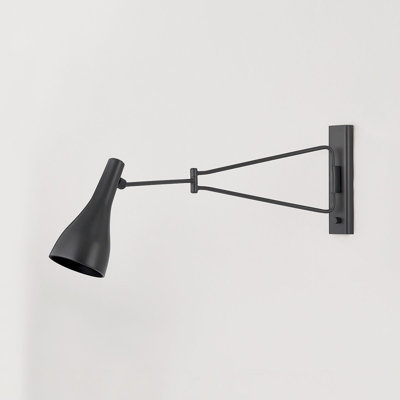 Northford 1 - Light Spotlight