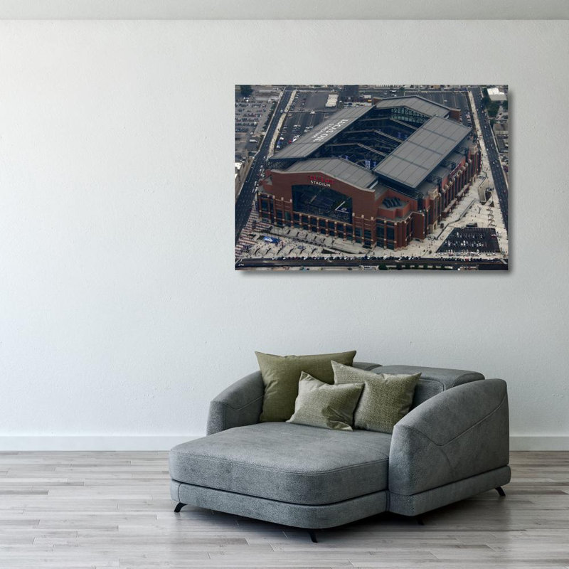 Lucas Oil Stadium, H 27 po x l 40 po