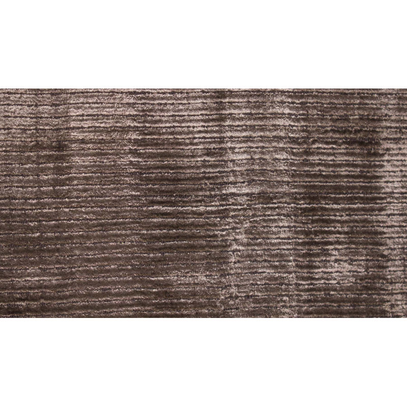 Tapis brun de haute qualité noué à la main