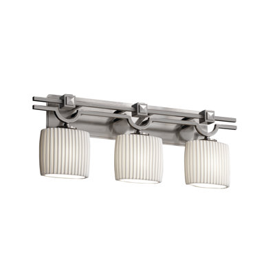 Araea 3 - Light Vanity Light