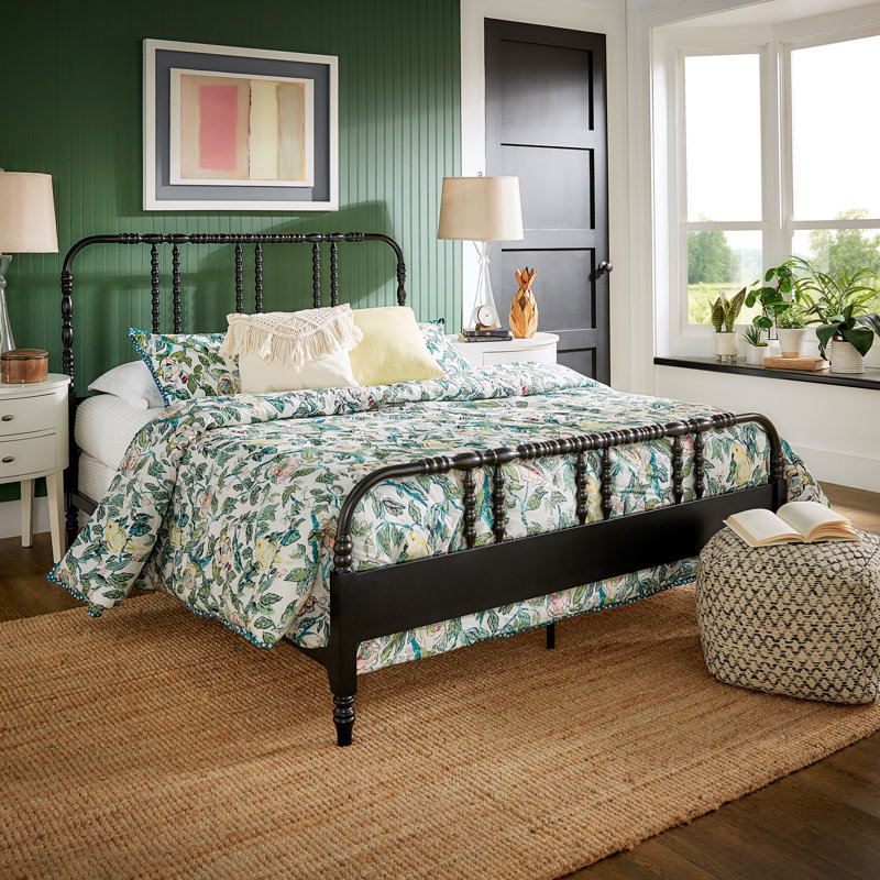 Metal Spindle Bed, Queen, Black