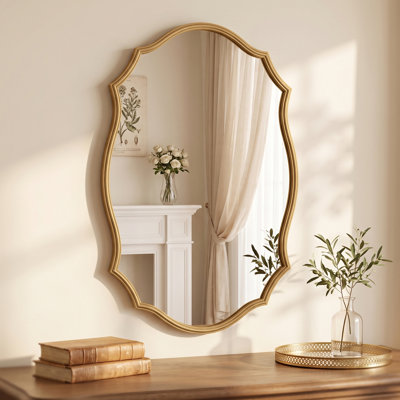 Traditional Vintage-Inspired Accent Wall Mirror with Dual-Orientation Ornate Gold Frame
