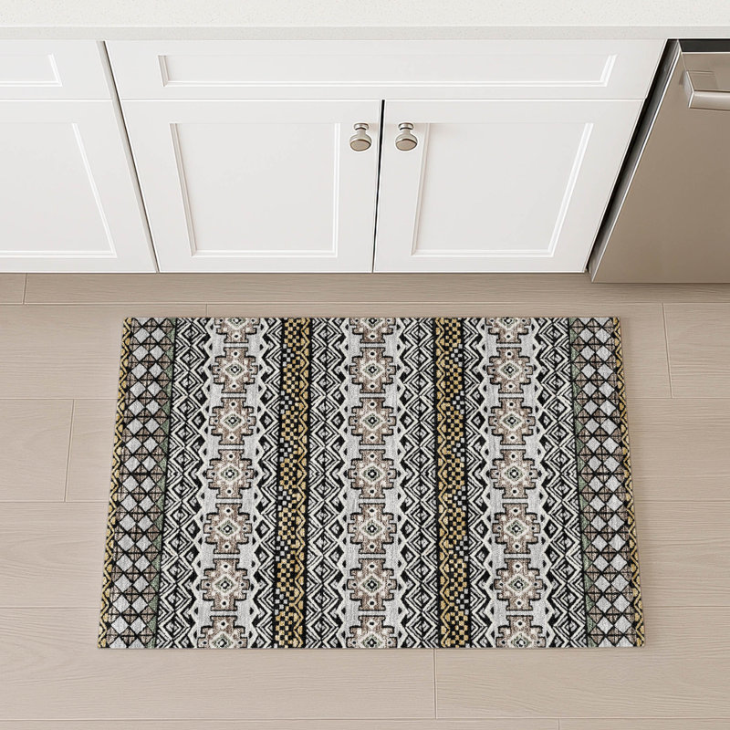 Machine Washable Indoor/Outdoor Chantille ACN2760 Striped Rug, 1'8" x 2'6", Black