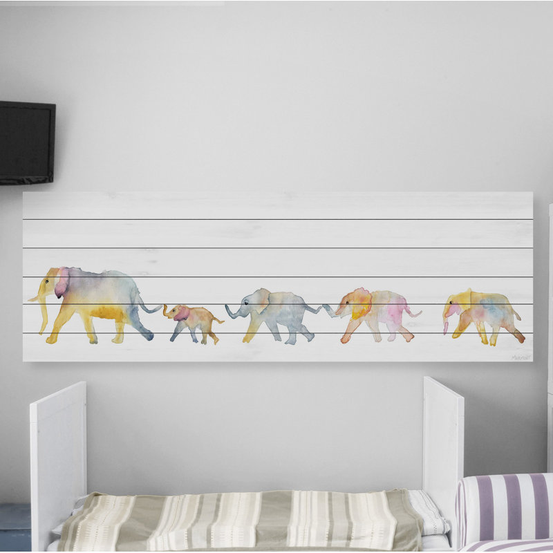 Aiyana prenant les devants, impression sur bois blanc, H 15 po x l 45 po x P 1,5 po