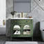 Meuble-lavabo de style milieu du siècle avec verre antique, éclairage automatique à détecteur de mouvement et lavabo facile à nettoyer, construction étanche pour une durabilité accrue.