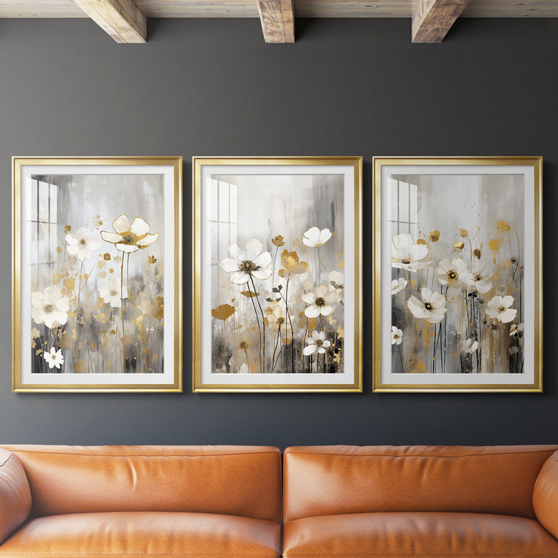 FLORAL Series CDXIX - Impression sur mesure encadrée de qualité supérieure - 3 pièces, H 21 po x l 30 po, Doré