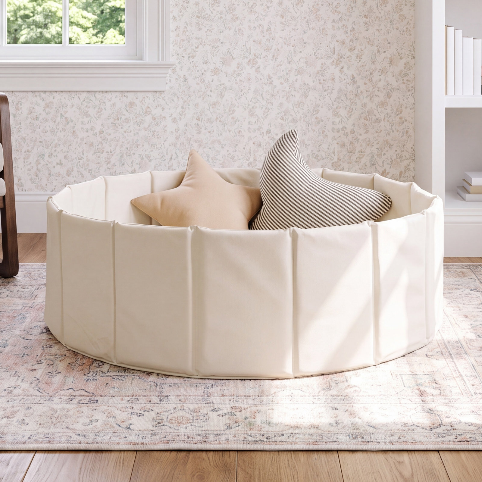 Ball Pit, Ivory